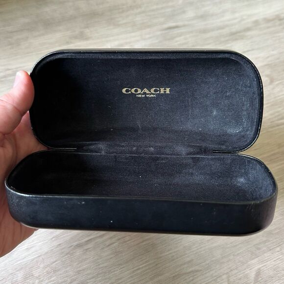 Coach Accessories - Coach Black Leather Hard Clam Shell Eyewear Glasses Case